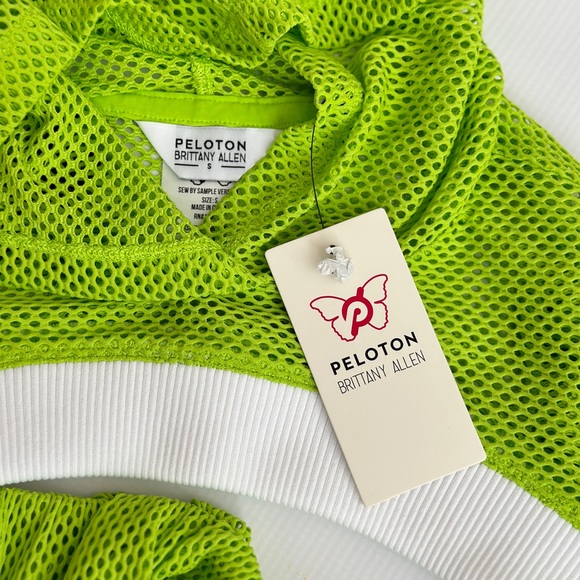NWT Peloton x Brittany Allen Neon Mesh Micro Mini Top Small - Picture 6 of 6